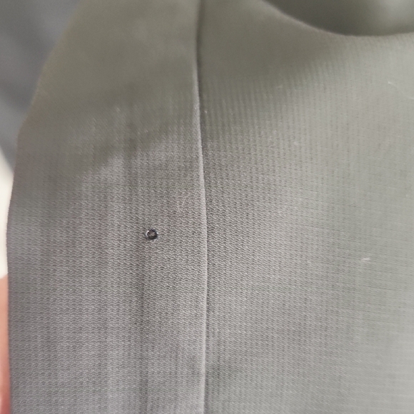 Columbia Women's Gray Cargo Pants - Picture 4 of 7